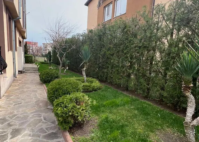 Chocolate Апартамент Равда